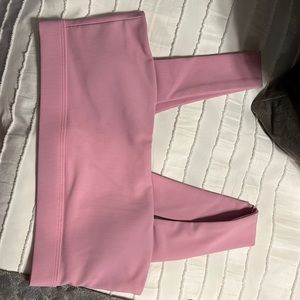 Wilo the Label sports bra